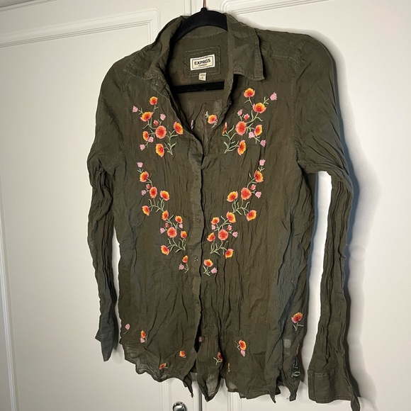 Express Gauze Cotton Embroidered Cottagecore Boyfriend Button Up - Picture 2 of 7